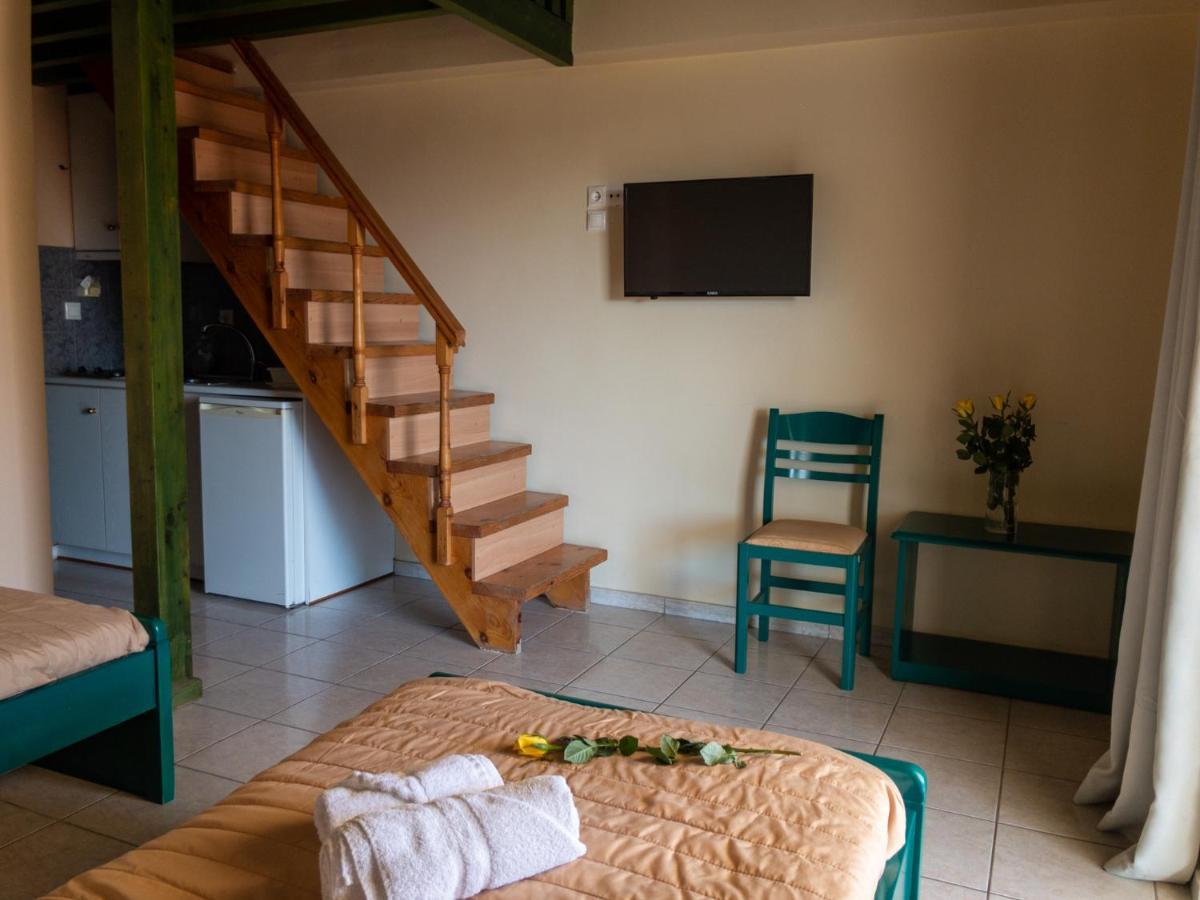 C.Katopodis Center Apartment Nydri  Exterior photo