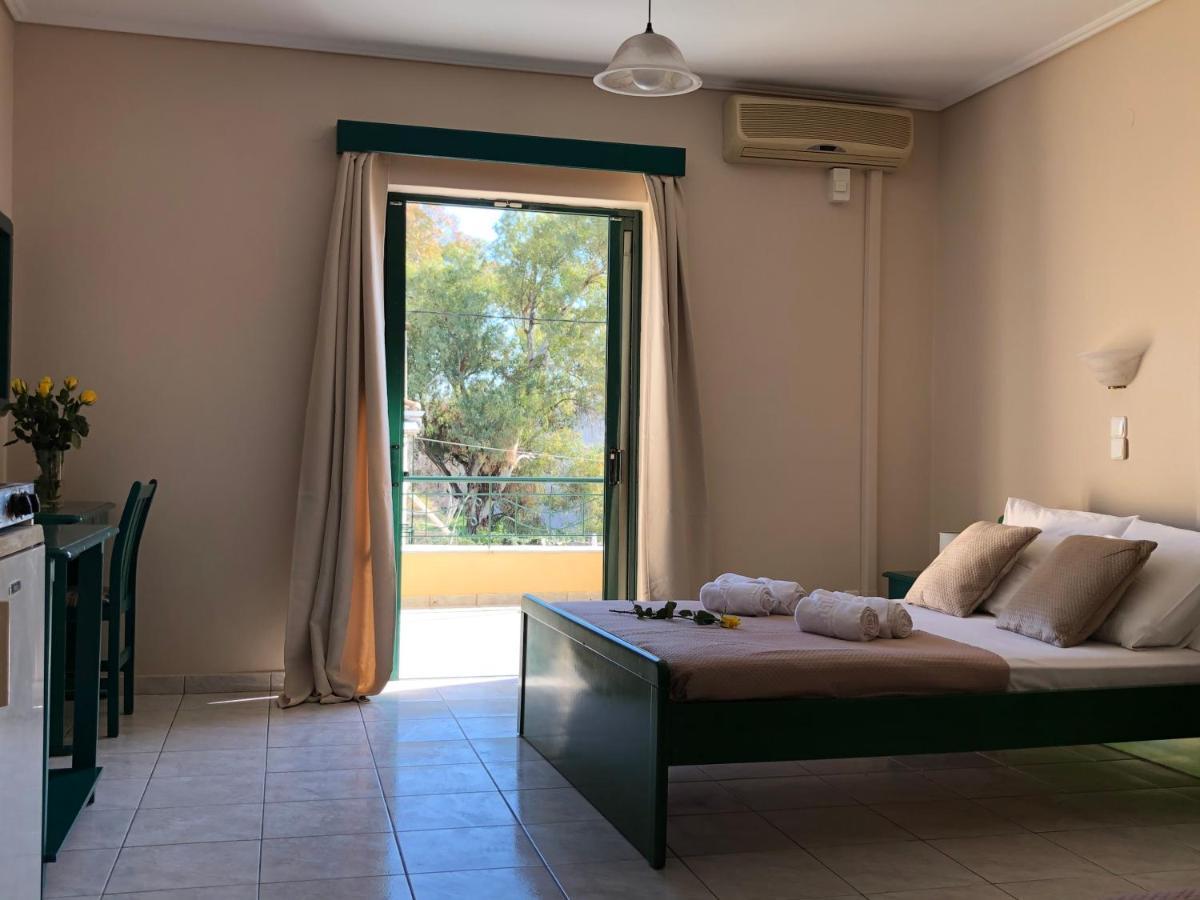 C.Katopodis Center Apartment Nydri  Exterior photo